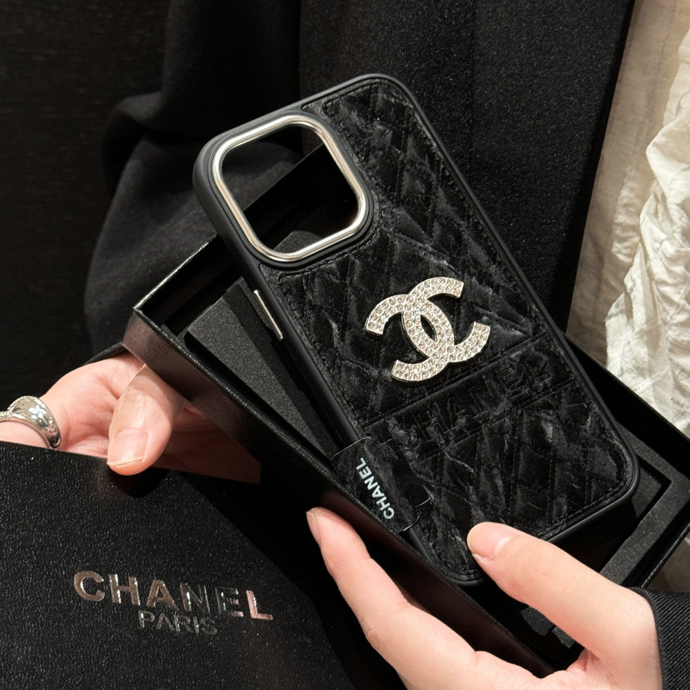 CC Auréla Velvet Shine Logo Case