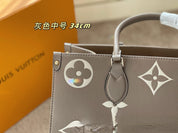 Love Versus Medium Cowhide Leather Bag