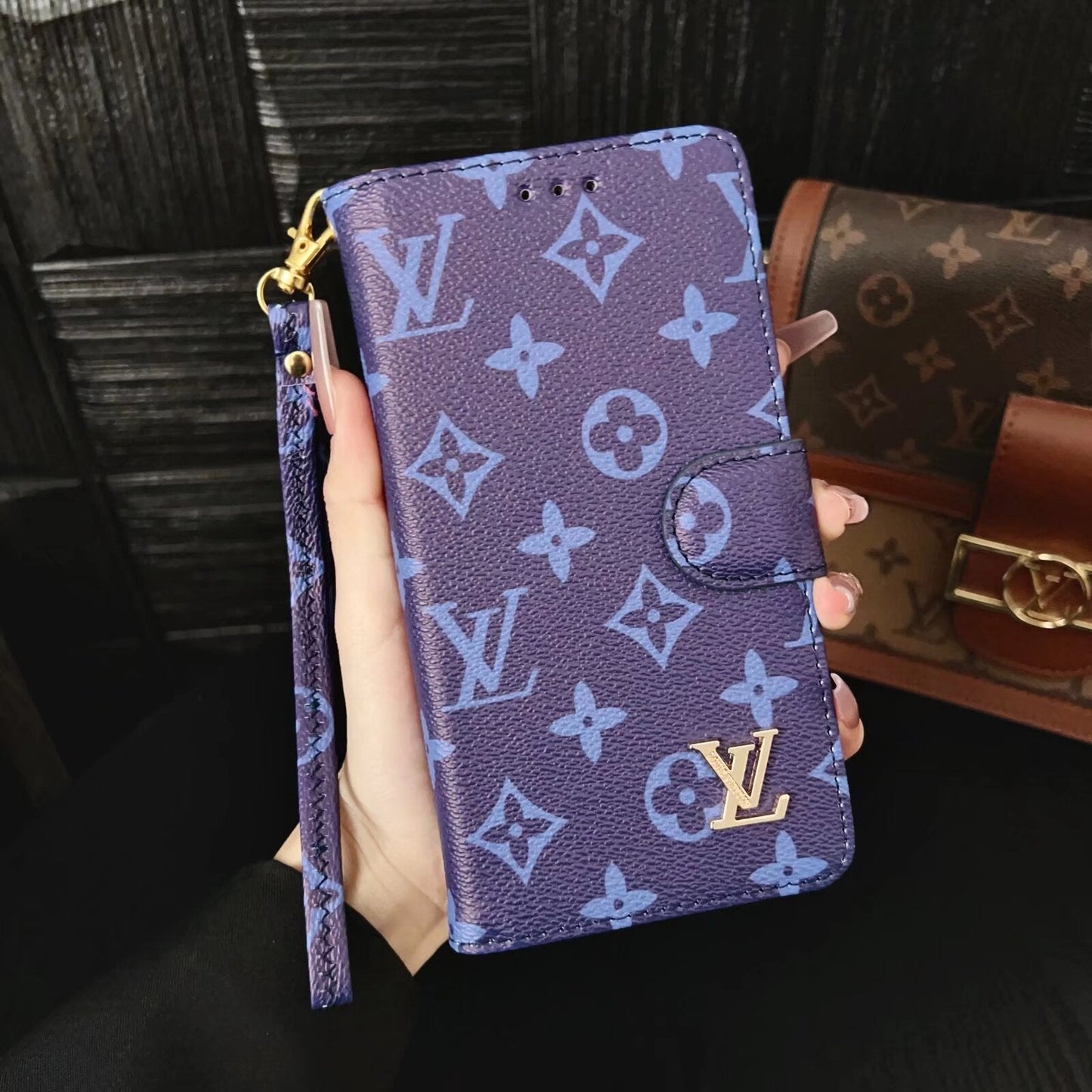 Lovia Classic FoldCover Wallet