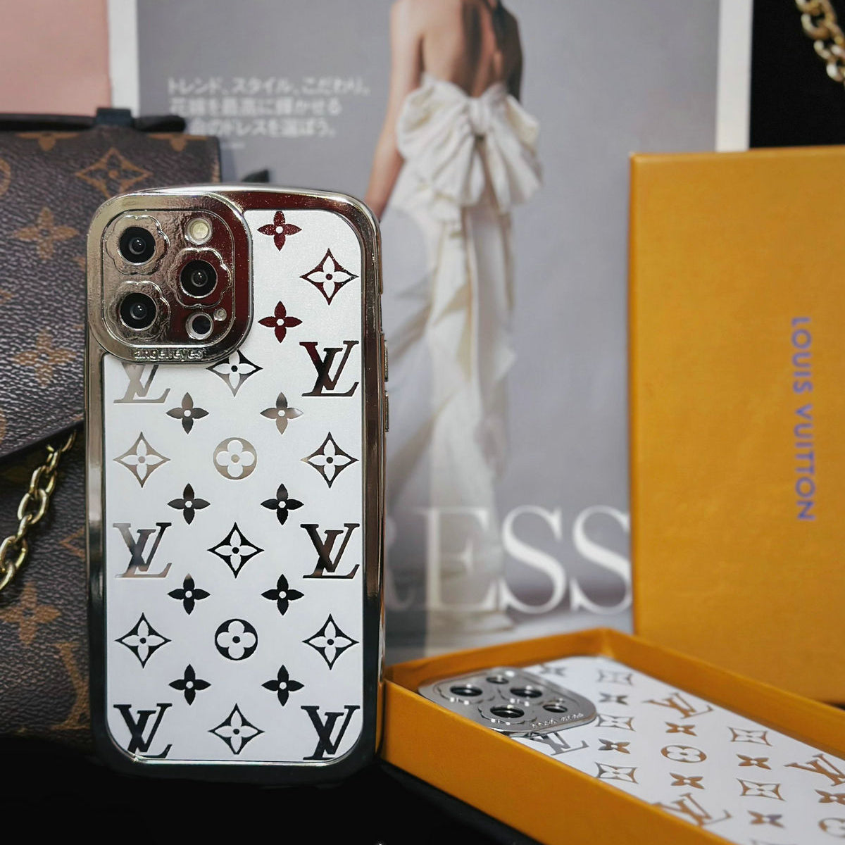 LoveV 2024 Most Popular Mirror Small Logo Case